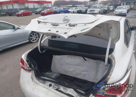 2014 Nissan Altima 2.5 from USA, damaged, VIN 1N4AL3AP0EC265425